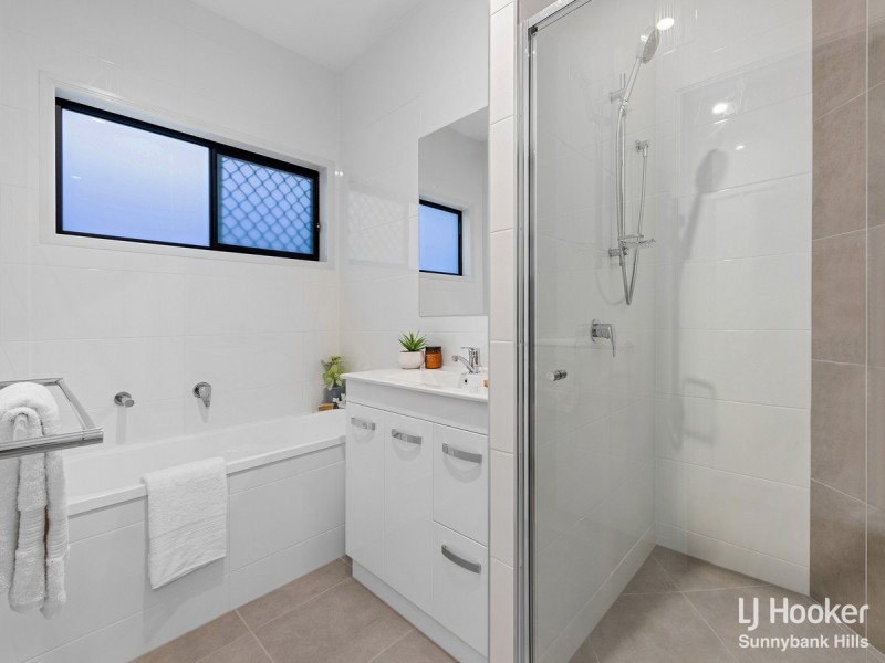 72 Bundabah Drive, Calamvale QLD 4116