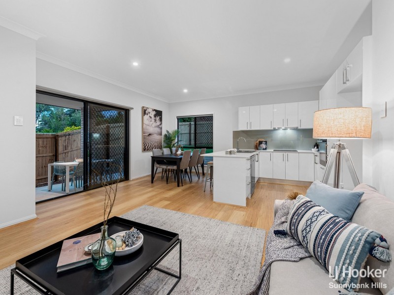 72 Bundabah Drive, Calamvale QLD 4116