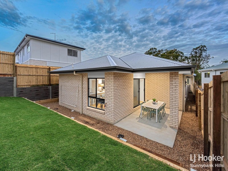 72 Bundabah Drive, Calamvale QLD 4116