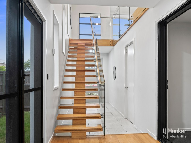 33 McDermott Parade, Rochedale QLD 4123