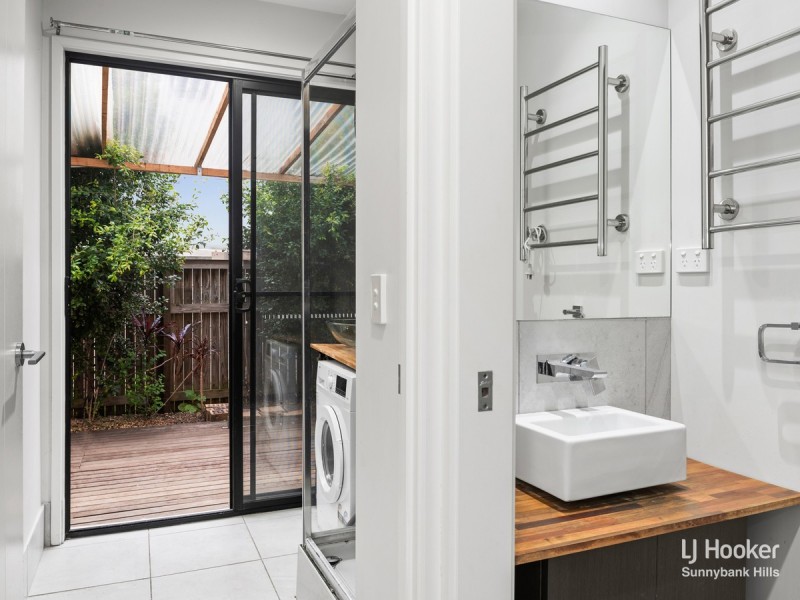 33 McDermott Parade, Rochedale QLD 4123