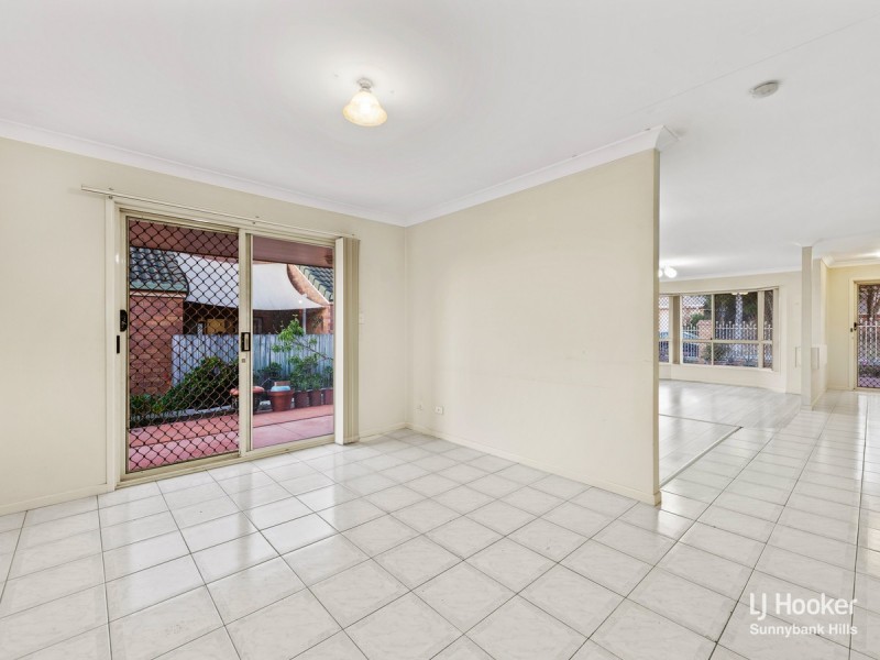 7 Daffodil Place, Runcorn QLD 4113