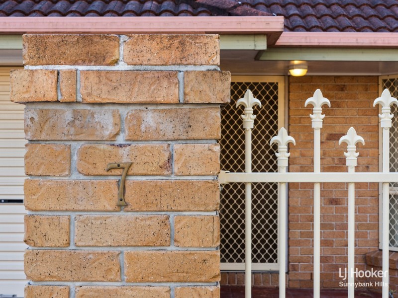 7 Daffodil Place, Runcorn QLD 4113
