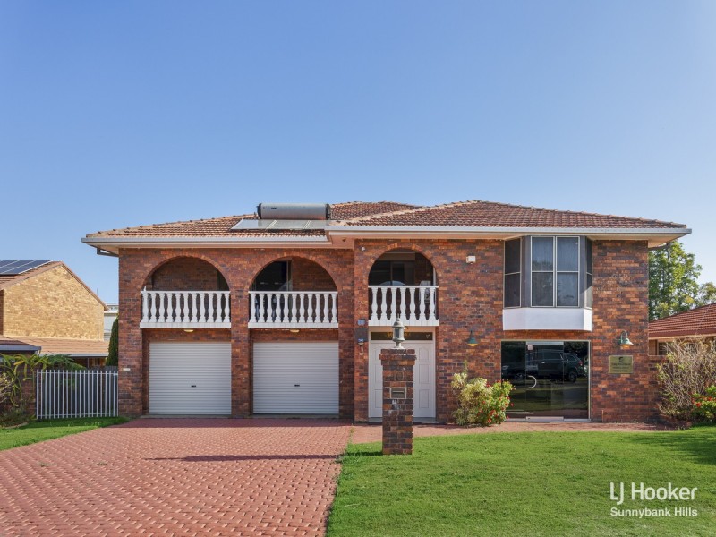 10 Cosmic Street, Robertson QLD 4109