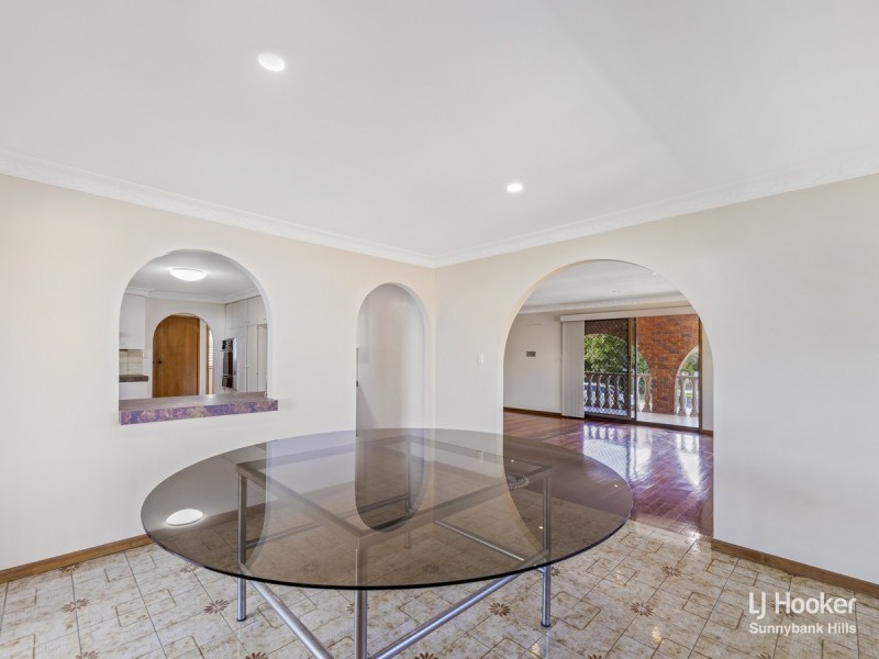 10 Cosmic Street, Robertson QLD 4109