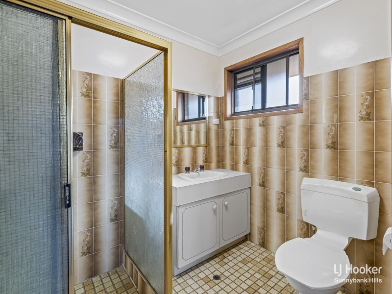 10 Cosmic Street, Robertson QLD 4109