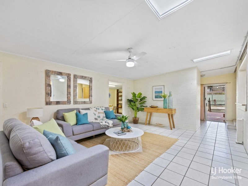 82 Trudgian Street, Sunnybank QLD 4109