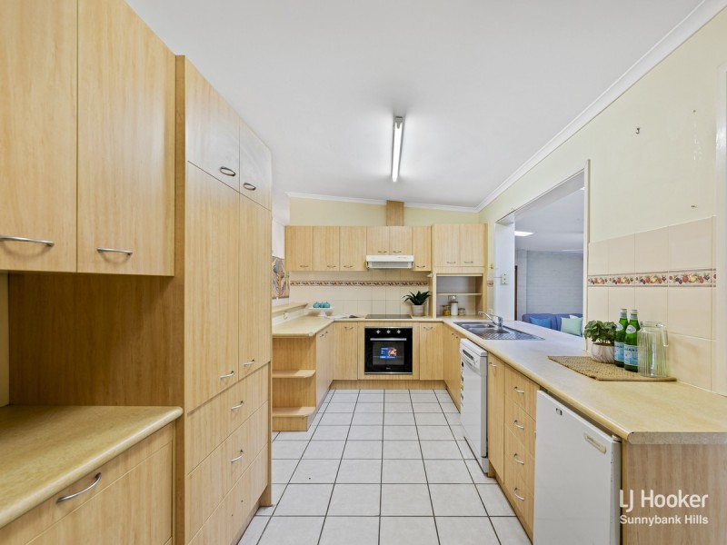 82 Trudgian Street, Sunnybank QLD 4109