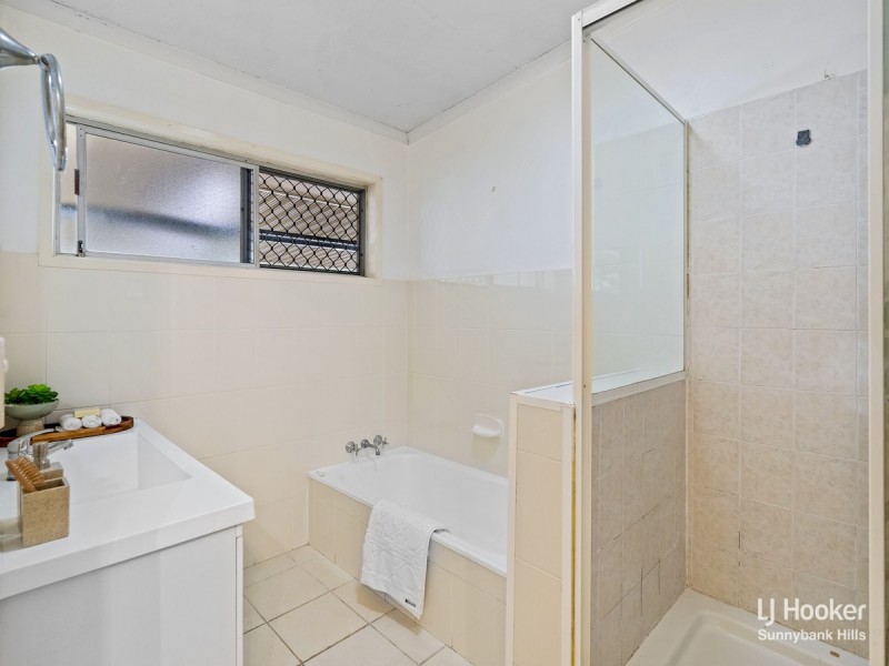 82 Trudgian Street, Sunnybank QLD 4109