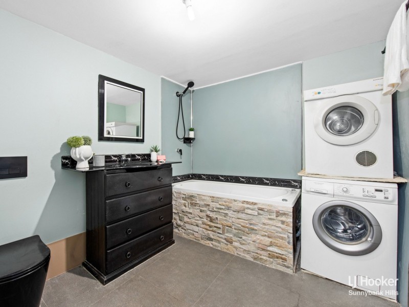 8 Christopher Street, Sunnybank Hills QLD 4109