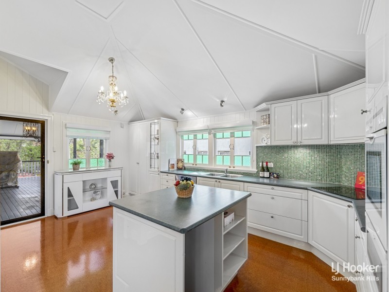 32 Fanny Street, Annerley QLD 4103