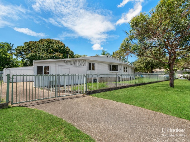318 Troughton Road, Coopers Plains QLD 4108