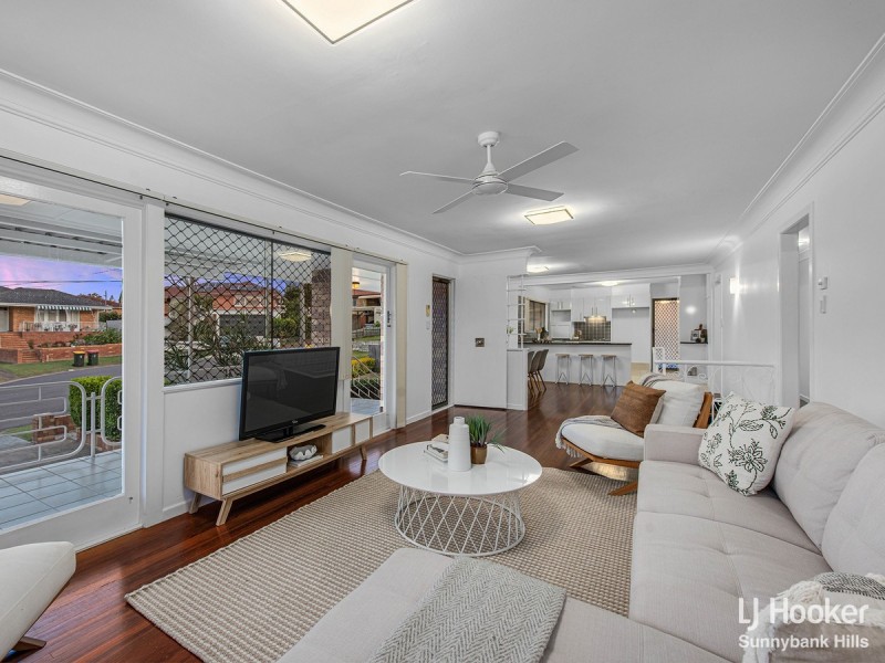 9 Taroom Street, Wishart QLD 4122