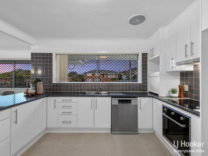 9 Taroom Street, Wishart QLD 4122