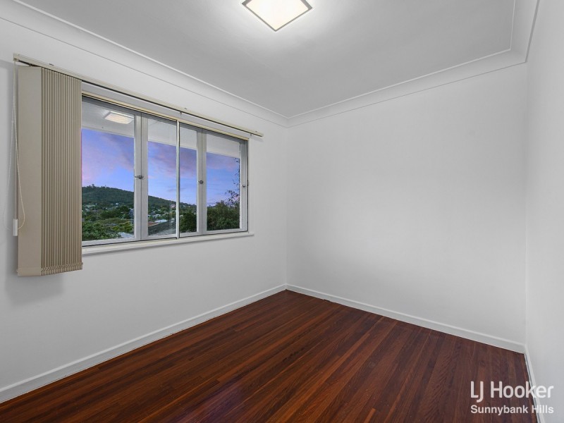 9 Taroom Street, Wishart QLD 4122