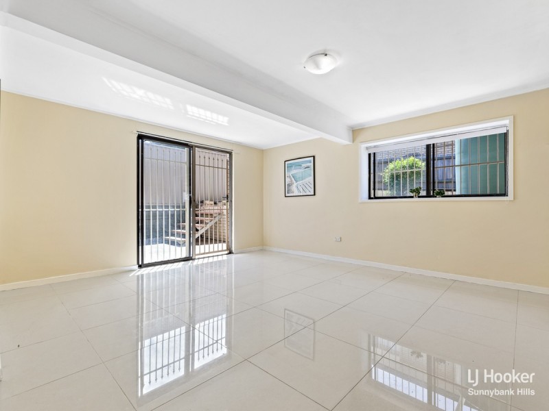 16 Fernshaw Street, Macgregor QLD 4109