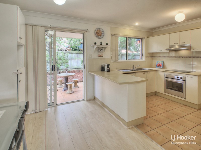 17/8 Gemview Street, Calamvale QLD 4116