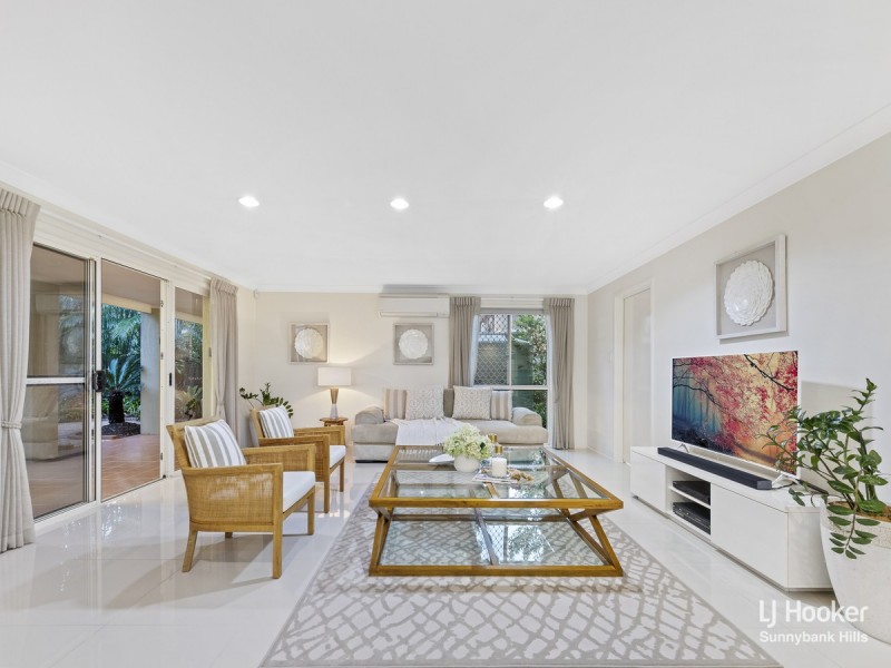 36 Poinciana Crescent, Stretton QLD 4116