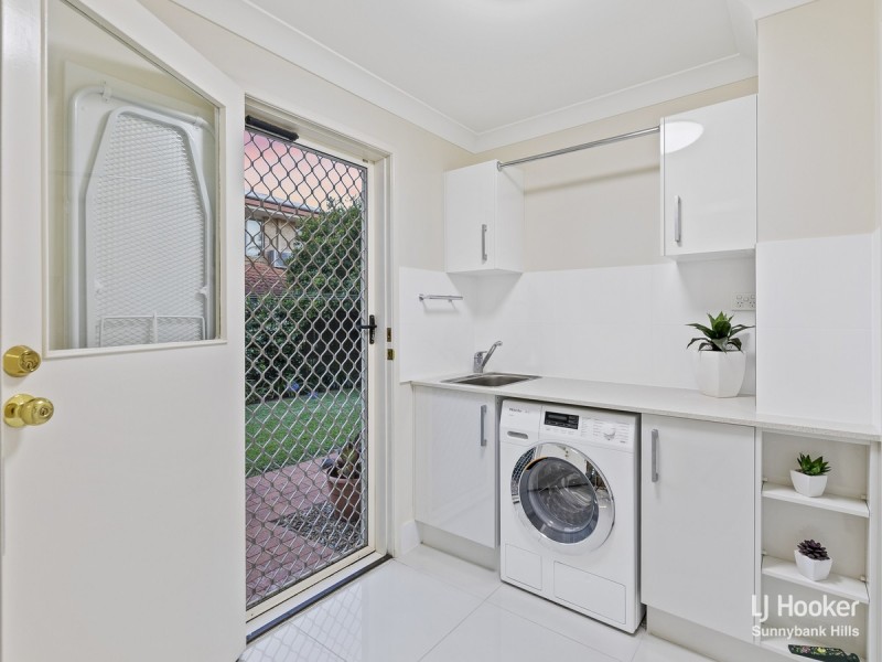 36 Poinciana Crescent, Stretton QLD 4116