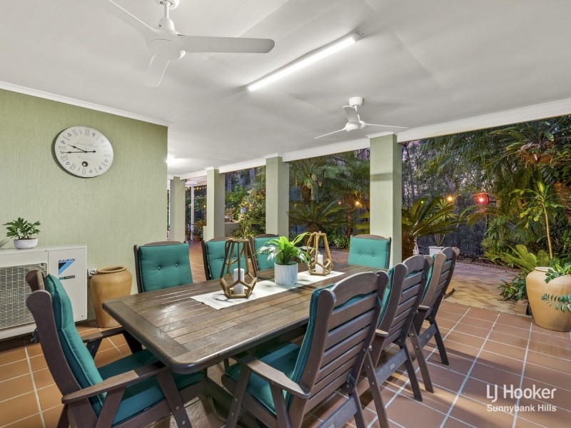 36 Poinciana Crescent, Stretton QLD 4116