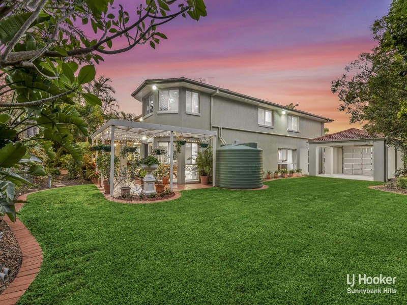 36 Poinciana Crescent, Stretton QLD 4116