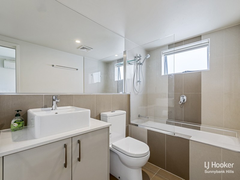 201/66 Slobodian Avenue, Eight Mile Plains QLD 4113