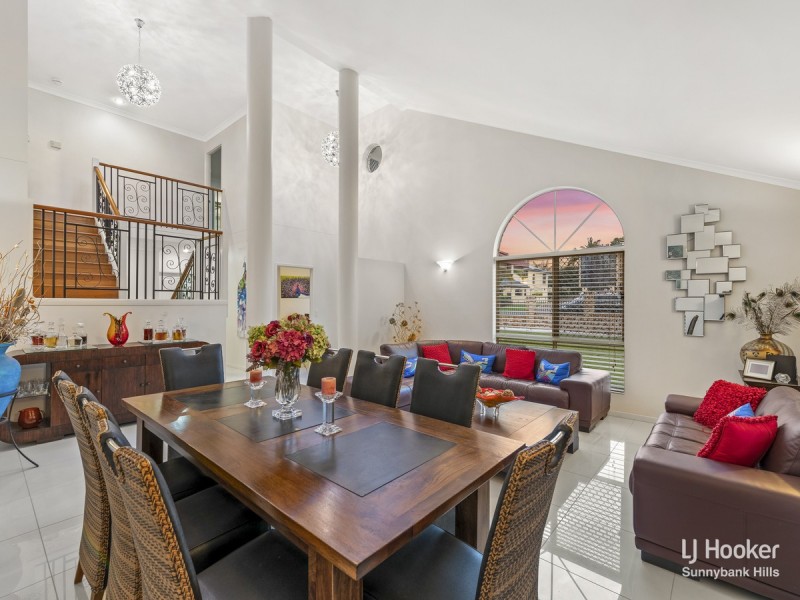 11 Lugano Close, Parkinson QLD 4115