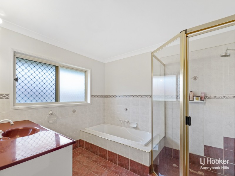 11 Lugano Close, Parkinson QLD 4115