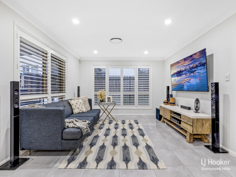 12 Gulubia Place, Calamvale QLD 4116