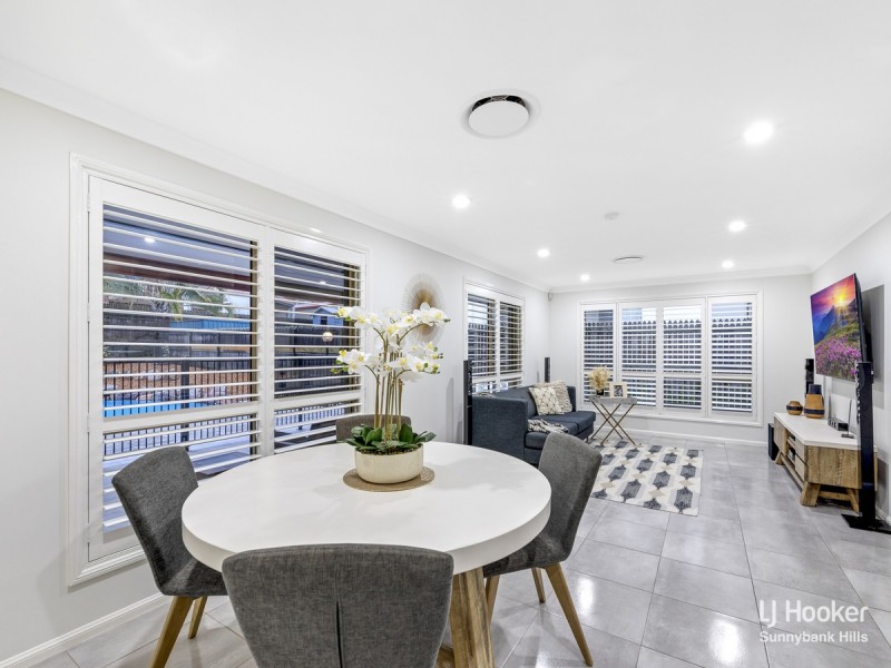 12 Gulubia Place, Calamvale QLD 4116