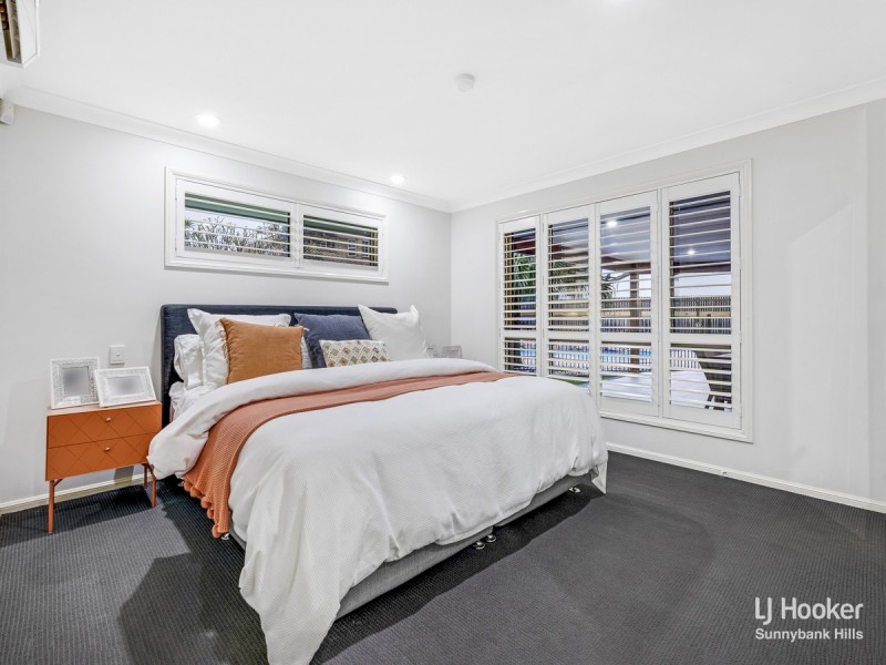 12 Gulubia Place, Calamvale QLD 4116