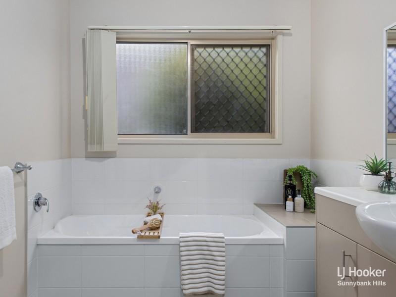 7 Gippsland Place, Calamvale QLD 4116