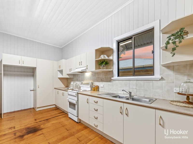 12 West Street, Highgate Hill QLD 4101