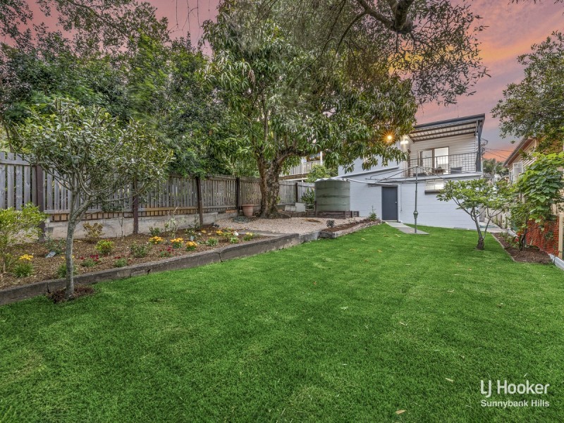 12 West Street, Highgate Hill QLD 4101