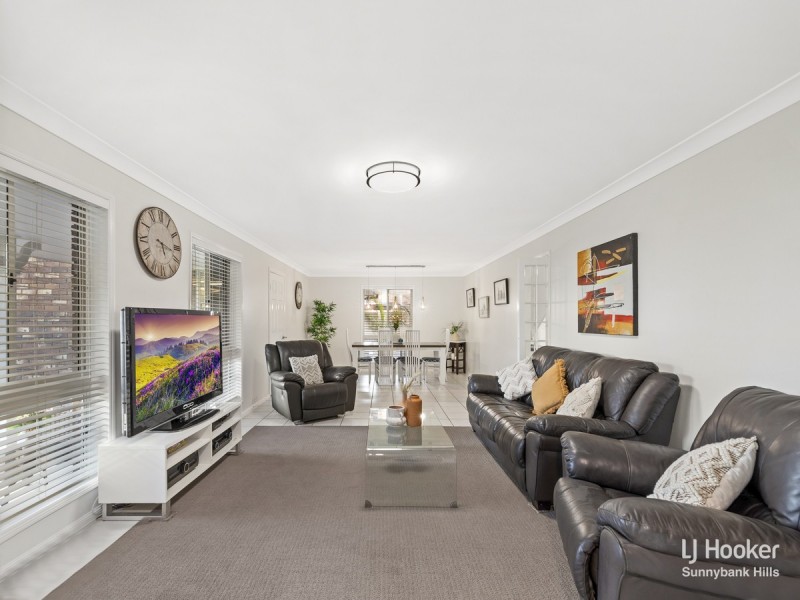 8 Monford Place, Calamvale QLD 4116