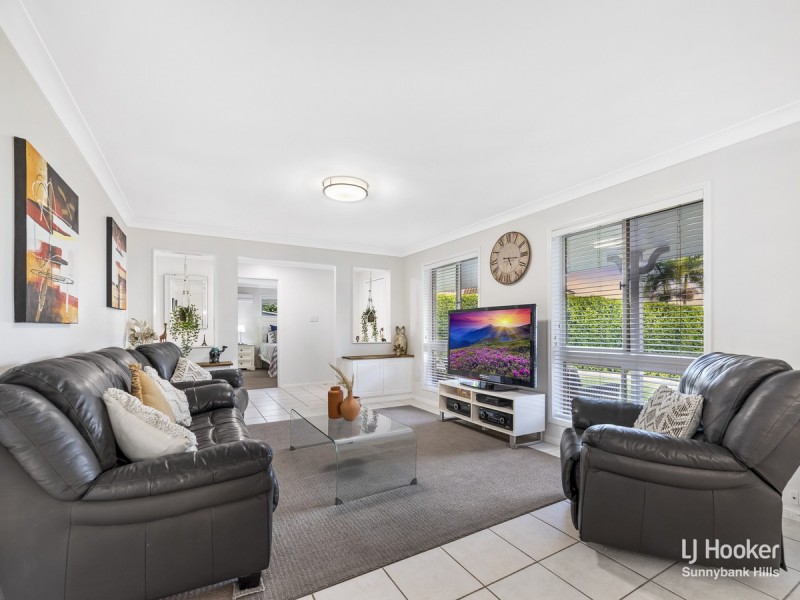 8 Monford Place, Calamvale QLD 4116