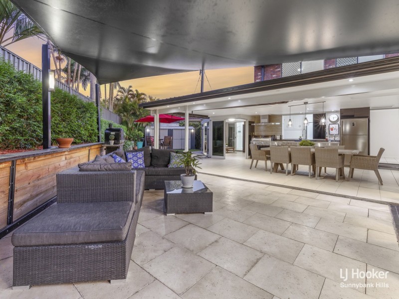 8 Monford Place, Calamvale QLD 4116