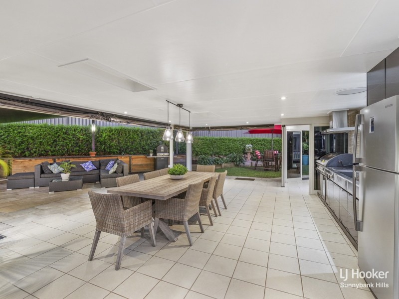 8 Monford Place, Calamvale QLD 4116