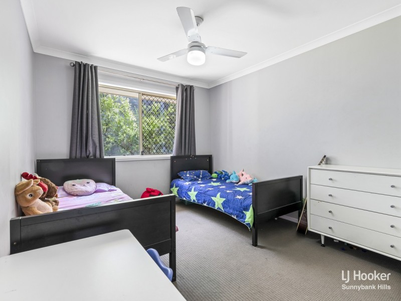 21 Kinchega Circuit, Parkinson QLD 4115