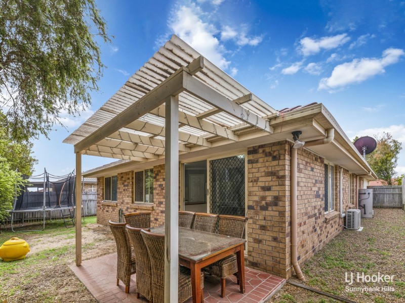 21 Kinchega Circuit, Parkinson QLD 4115