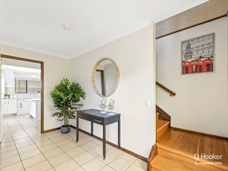 23 Warrington Street, Robertson QLD 4109