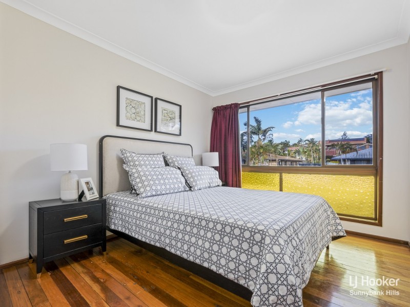 23 Warrington Street, Robertson QLD 4109