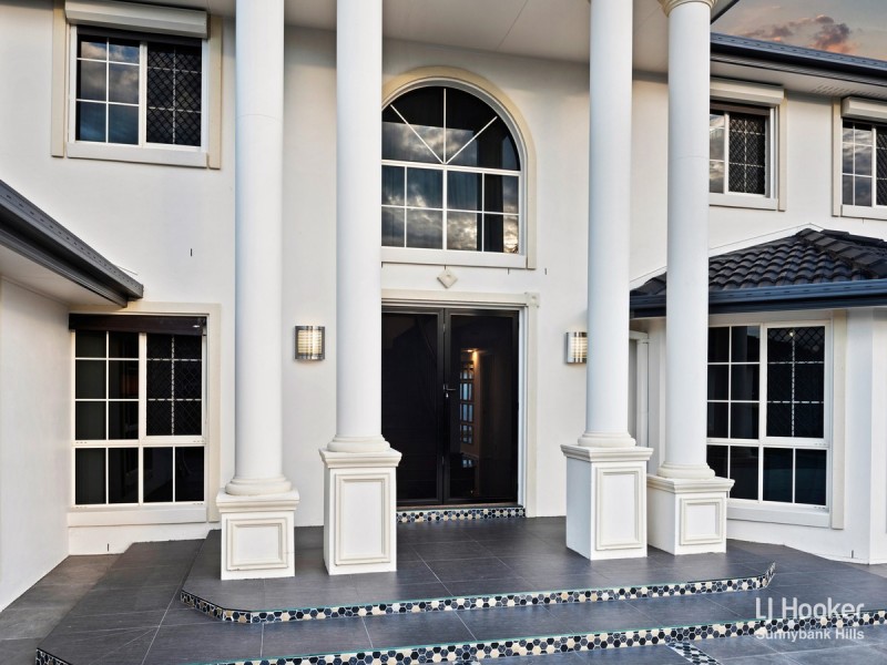 56 Juniper Circuit, Stretton QLD 4116