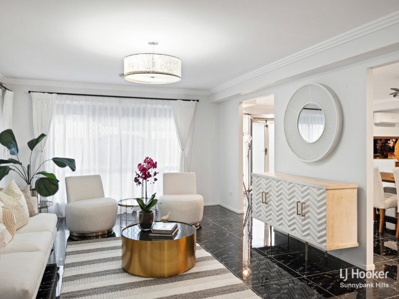 56 Juniper Circuit, Stretton QLD 4116