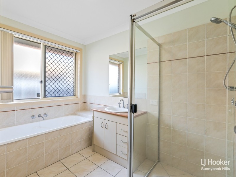 50 Tallowood Way, Sunnybank Hills QLD 4109