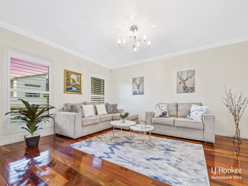 2 Trevi Close, Eight Mile Plains QLD 4113