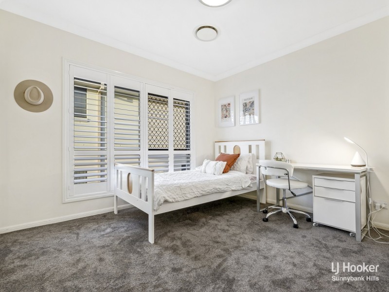 2 Trevi Close, Eight Mile Plains QLD 4113