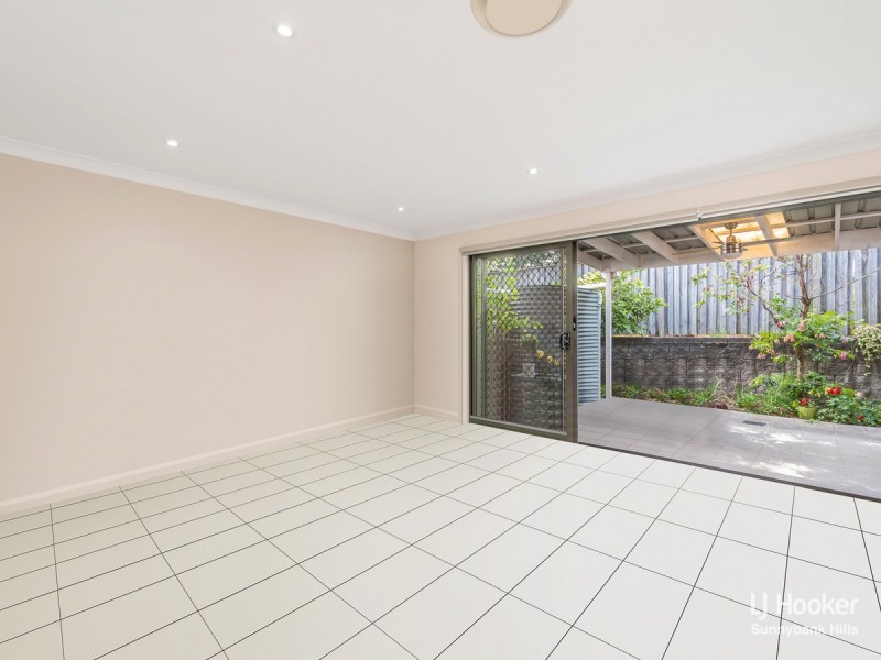 17/37 Slobodian Avenue, Eight Mile Plains QLD 4113