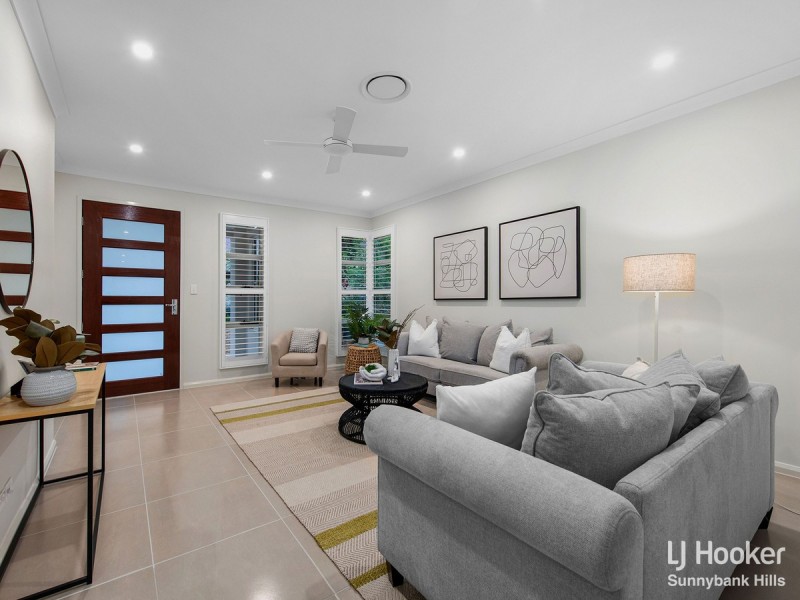 6 Culzean Street, Mansfield QLD 4122