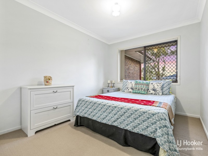 105 Stones Road, Sunnybank Hills QLD 4109